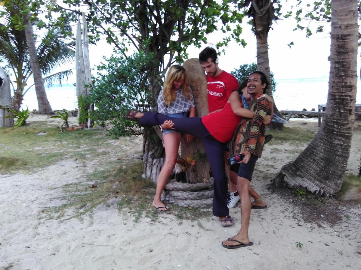 Asari Timo Cottage Karimunjawa Buitenkant foto