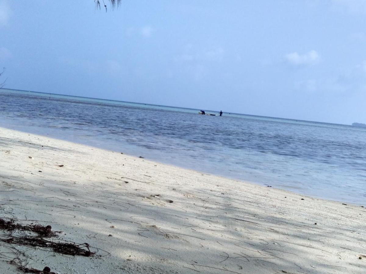 Asari Timo Cottage Karimunjawa Buitenkant foto