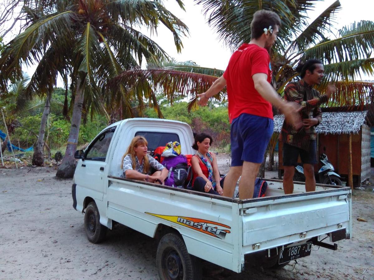 Asari Timo Cottage Karimunjawa Buitenkant foto