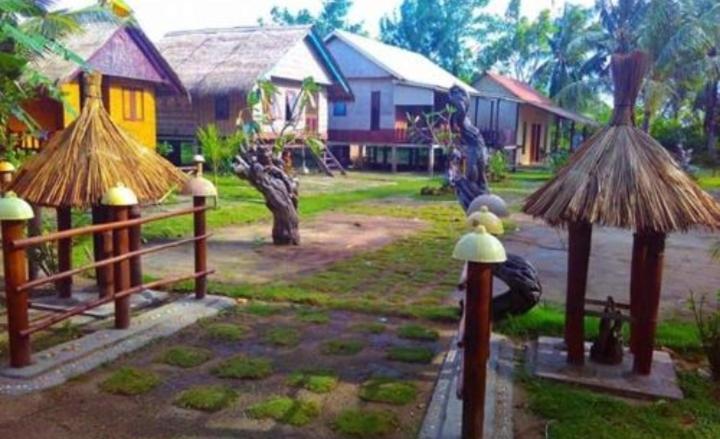 Asari Timo Cottage Karimunjawa Buitenkant foto
